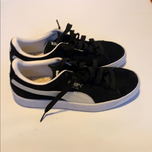 Puma Suedes - Picture 2 of 3